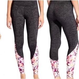 Athleta High-Rise Petal Chaturanga Flow Leggings Women’s XL Gray/Pink Floral